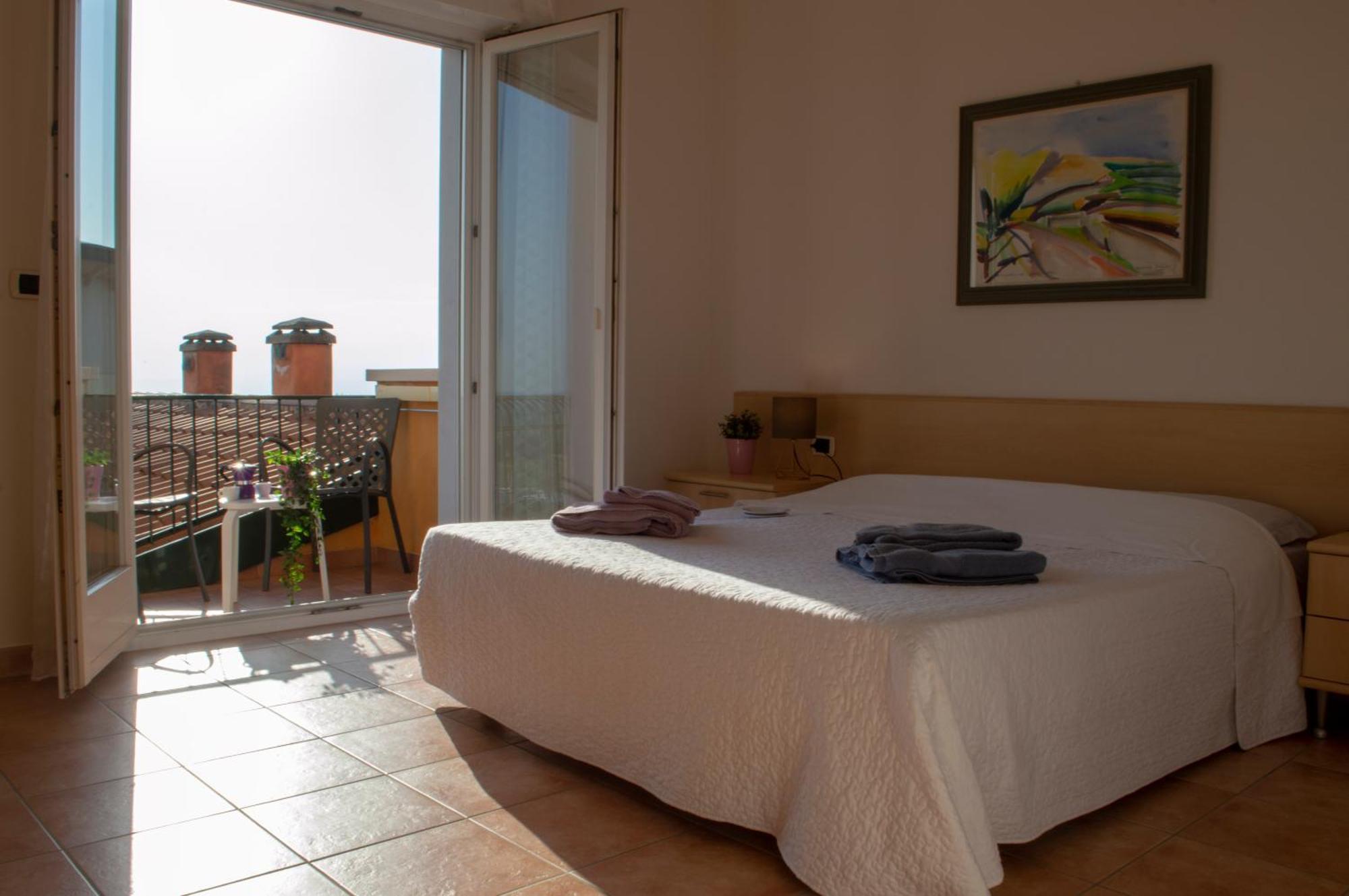 Nice Apartments Lake View & Free Parking Pastrengo Exterior foto