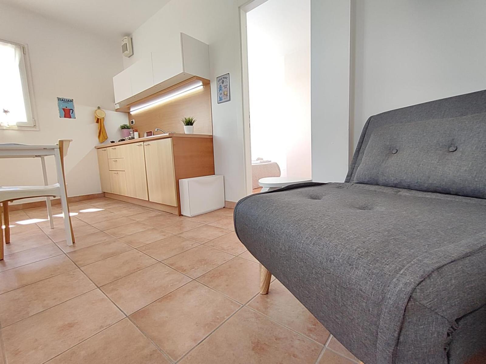 Nice Apartments Lake View & Free Parking Pastrengo Exterior foto