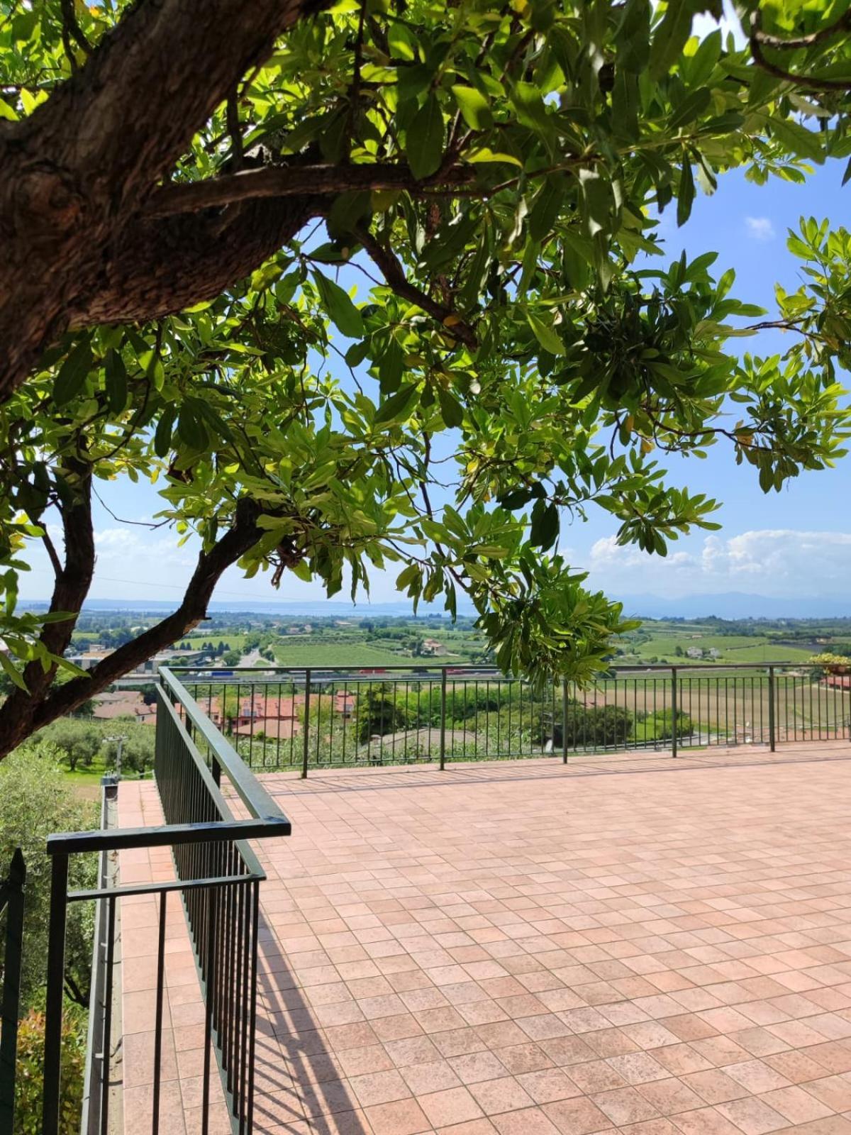 Nice Apartments Lake View & Free Parking Pastrengo Exterior foto